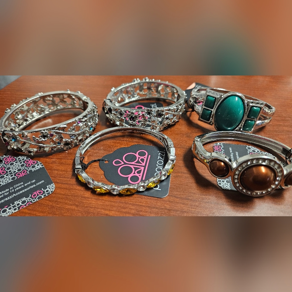 Paparazzi 5pc Assorted Hinge Bracelets